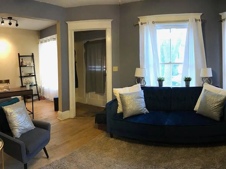 2119 E Bradford Ave — Photo 12