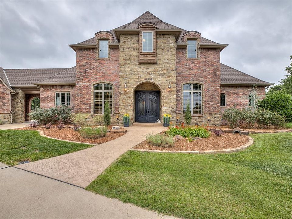 1st image of 4600 Provencia Dr