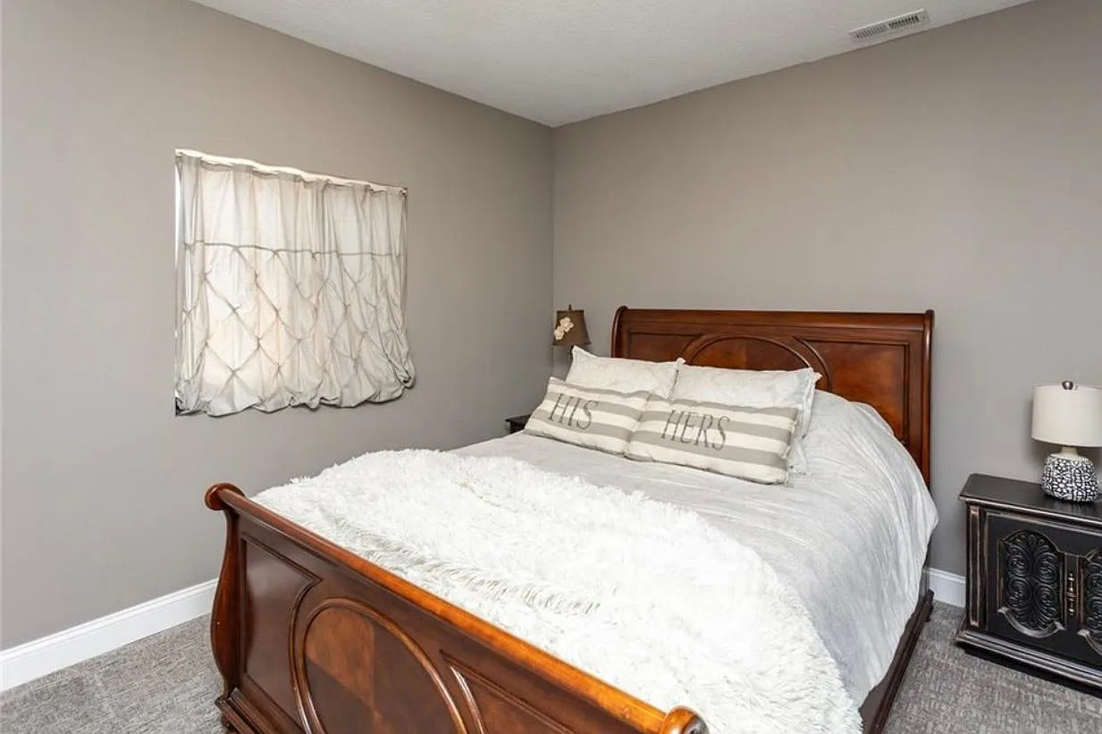 4 bed, 1804 sqft, $2,950 — Photo 1