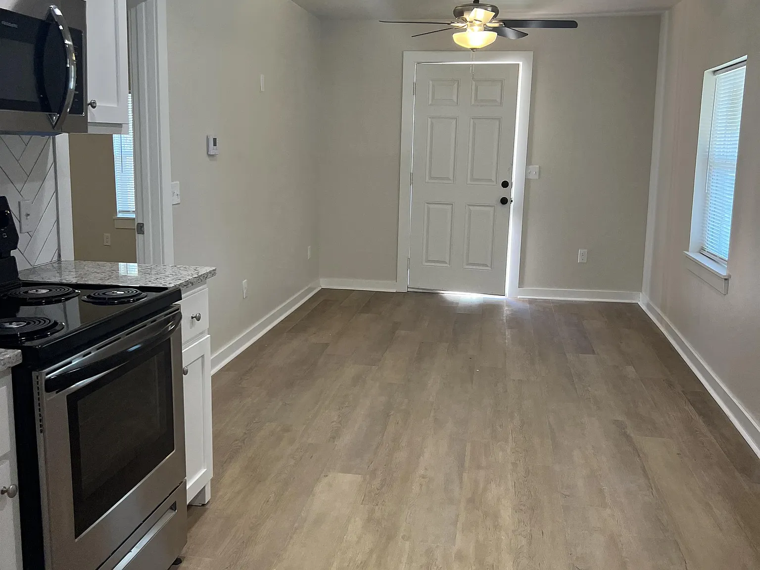 221 W Himes St - 1 — Photo 2