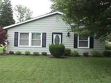 1st image of 7074 Amity Dr