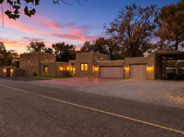 139 Alamos Rd, Corrales, NM 87048