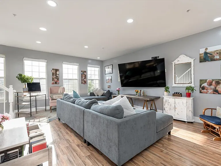 2605 Brown Alder Ct — Photo 5