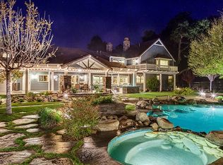 15750 Sandyoak Ln, Santa Clarita, CA 91387