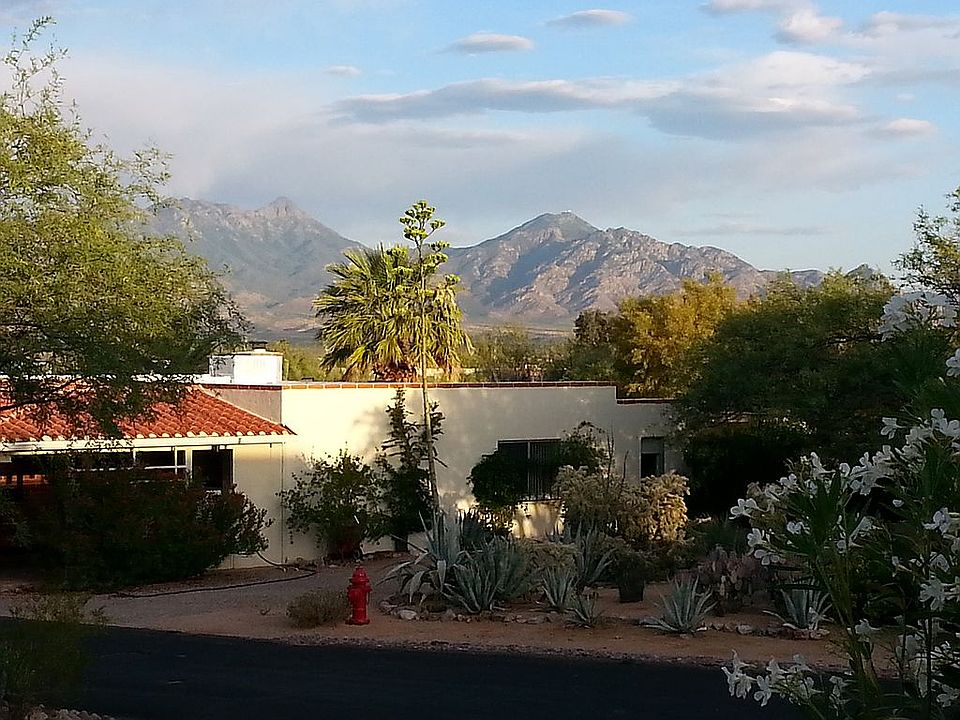 2nd image of 691 W Camino Del Poso