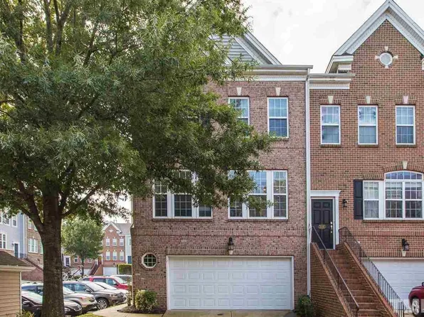 3124 Kentish Town Ln, Raleigh, NC 27612