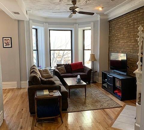 4th image of 513 W Arlington Pl #2