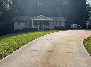5560 Crow Dr, Cumming, GA
