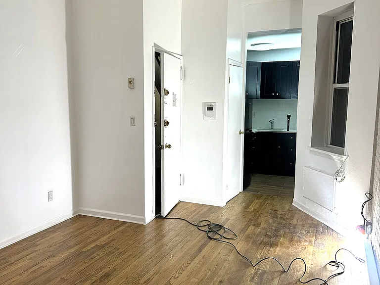 520 E 88th St #1-B — Photo 8