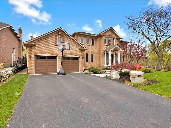 2nd image of 1398 Winterberry Dr