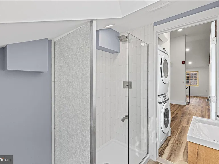 1222 Chancellor St #3 — Photo 10
