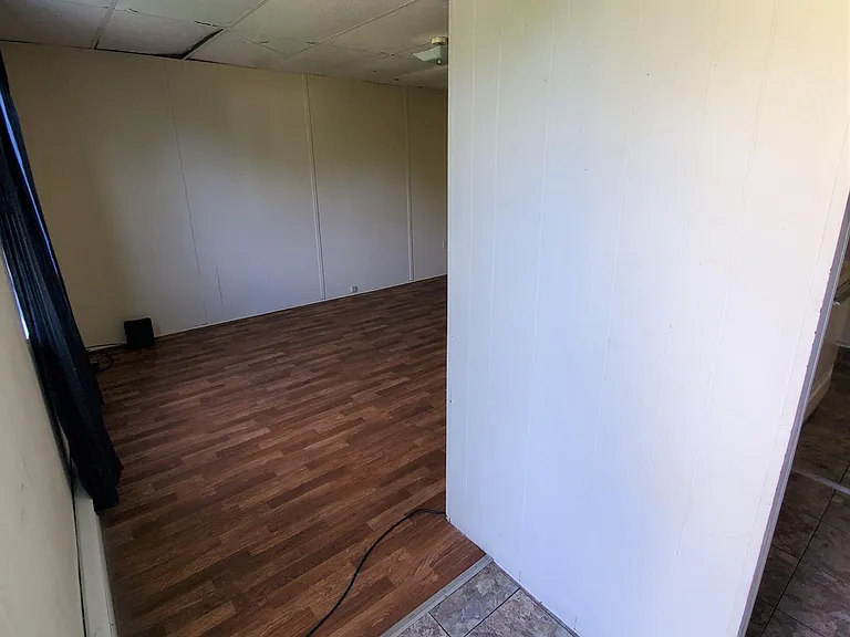 1035 Thornton Ave #6 — Photo 11