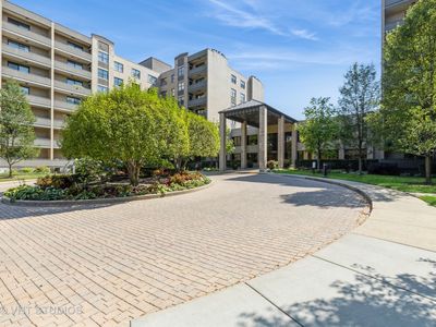 4545 W Touhy Ave APT 605E, Lincolnwood, IL, 60712