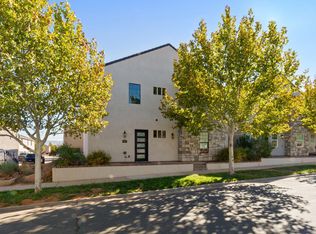 4262 W Cambridge Pkwy N, Hurricane, UT 84737