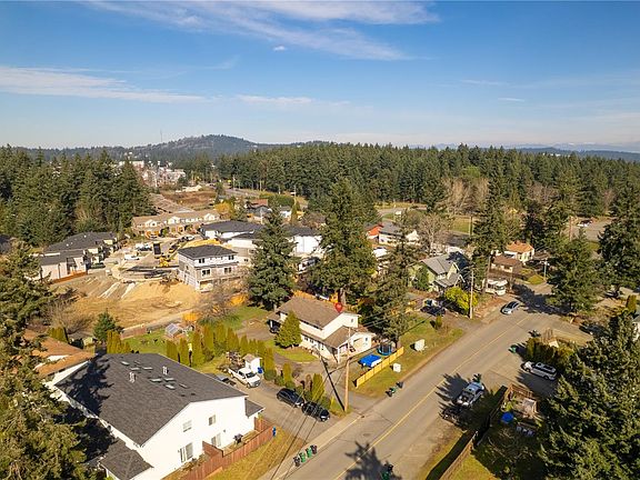 5th image of 2328 Whitney Rd