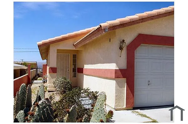 Building Photo - 13165 Mountain View Rd #2