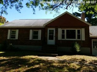 25 Puritan Dr, Schenectady, NY 12306