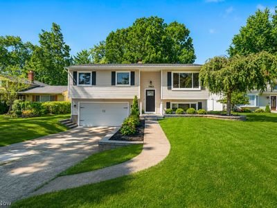 7927 Richwood Dr, Mentor On The Lake, OH, 44060
