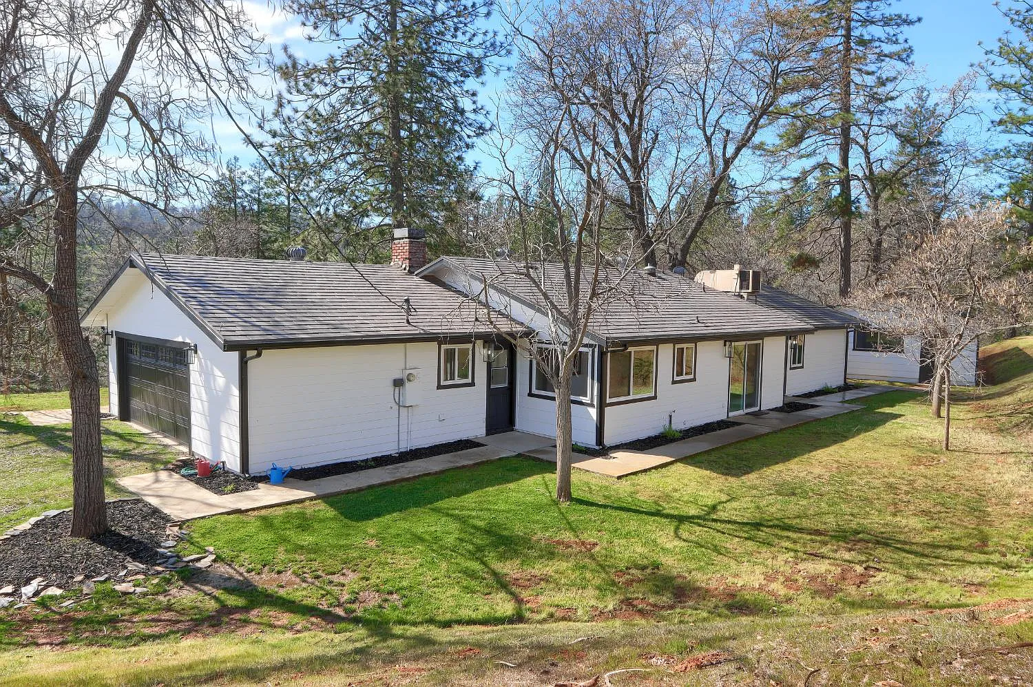 5518 E Whitlock Rd photo 1