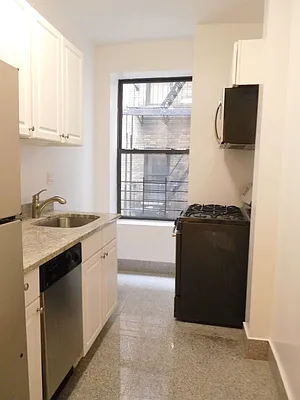 Rented by BRICK & GALO REALTY CORP | media 24