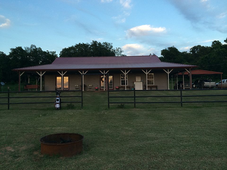 Front of the house 