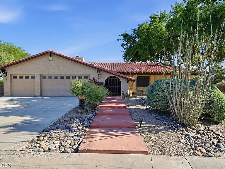 1410 S Monte Cristo Way — Photo 1