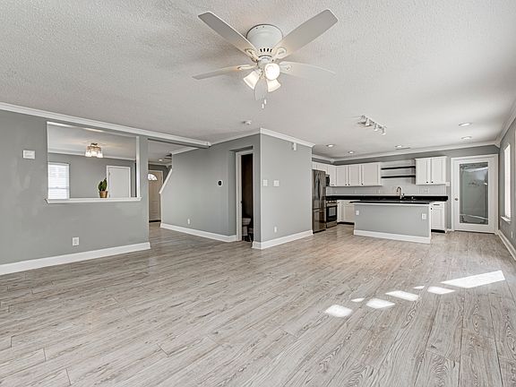 4th image of 10069 Boysenberry Dr