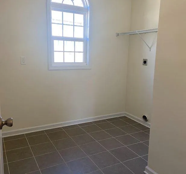 4235 Campbell View Ln — Photo 11