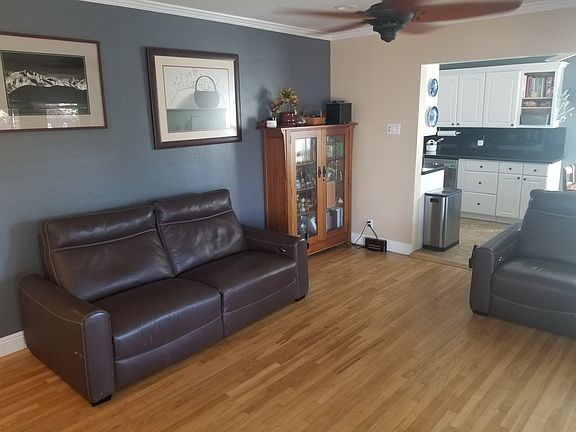 4th image of 5205 Carfax Ave