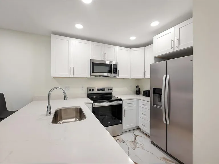 240 Medallion Blvd #A — Photo 5