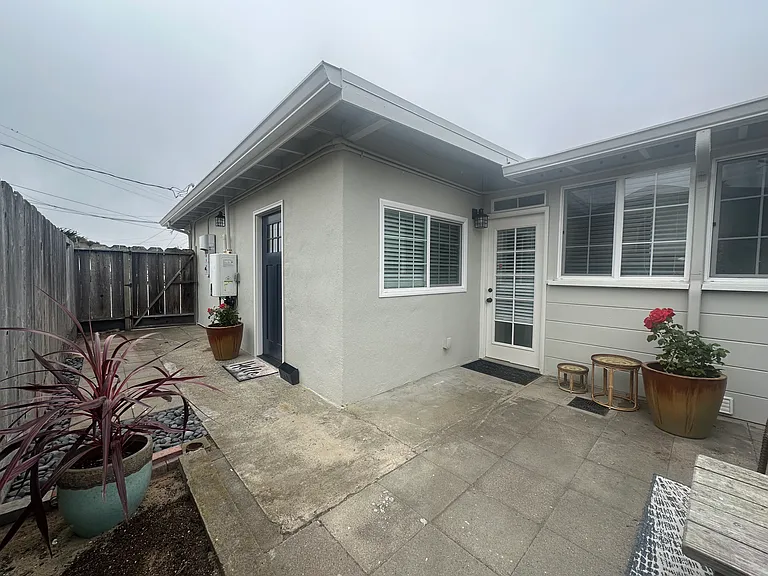 3115 Flower Cir — Photo 2
