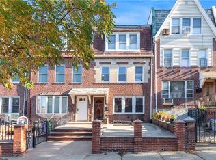 2047 33rd St, Astoria, NY 11105