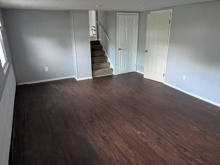 Lower level