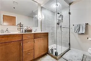 711 W 26th St #707 — Photo 3