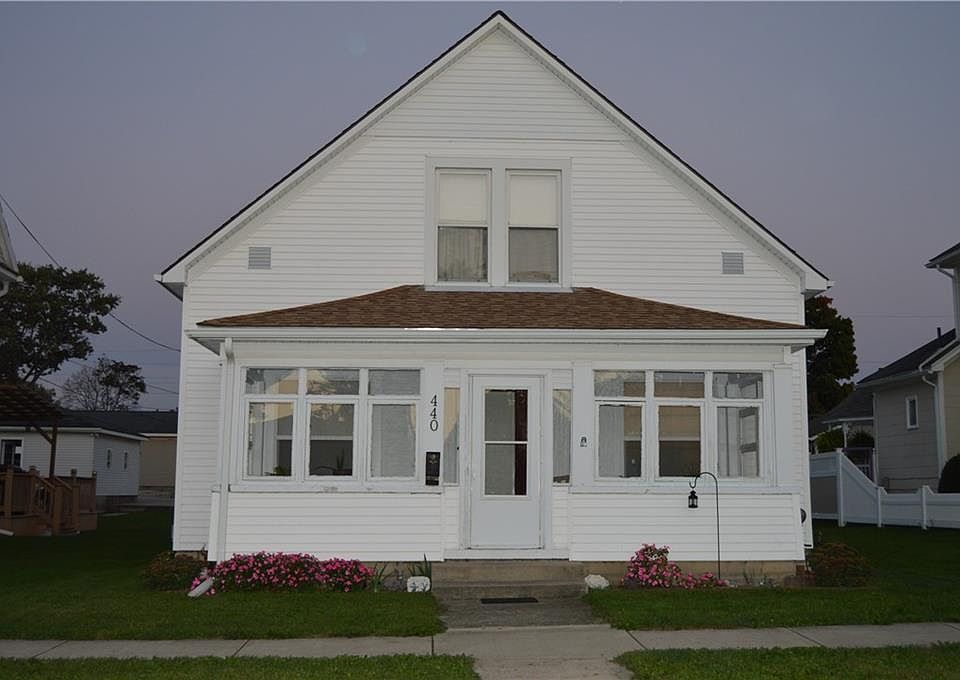 1st image of 440 N Miami Ave