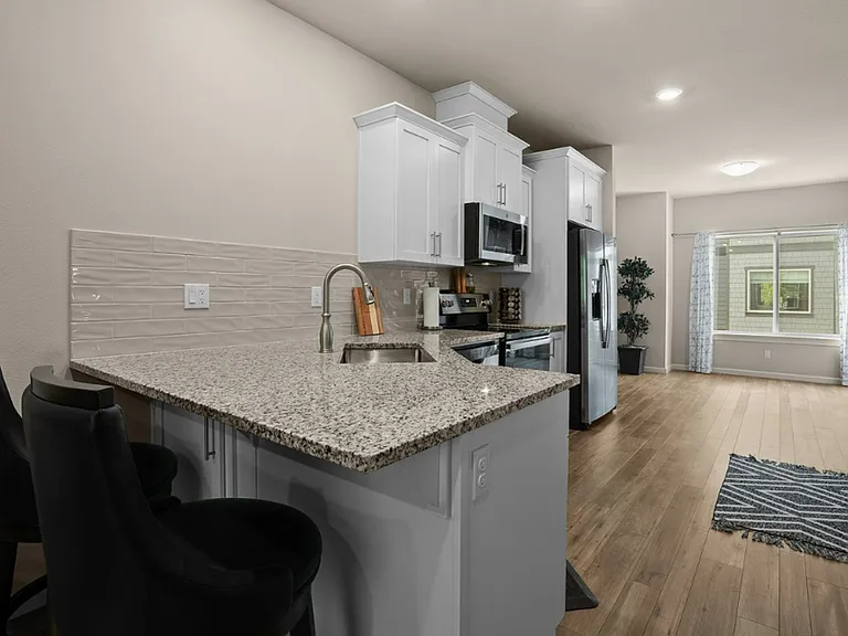 10408 SW Akilean Ter — Photo 10