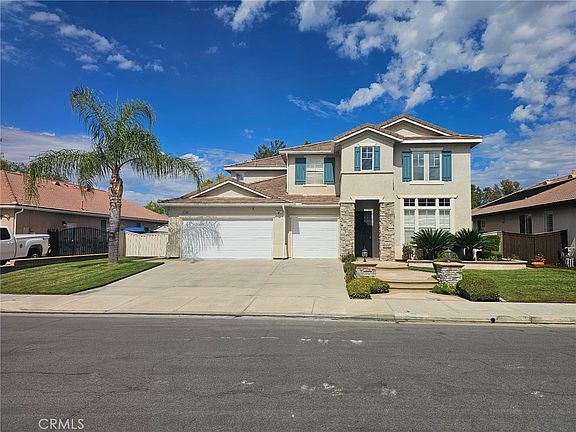 2nd image of 32380 Giverny Ct