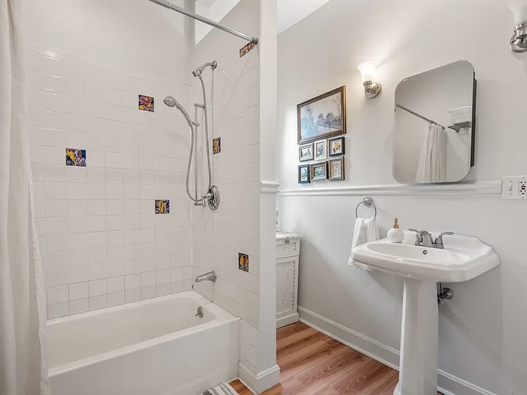 51 Creighton St #1 — Photo 26