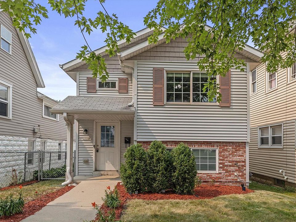 1st image of 3750 E Barnard AVENUE