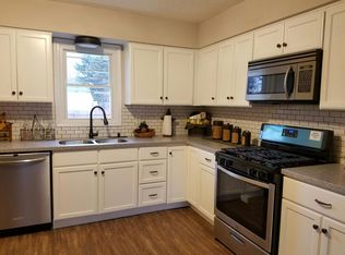 1338 Bennett Rd, Madison, OH 44057