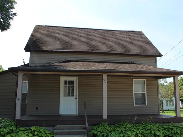 803 W North St, Hebron, OH 43025