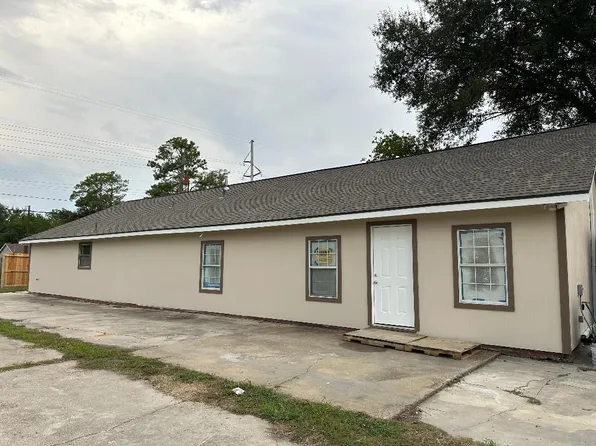 2924 Byley Blvd, Orange, TX 77630