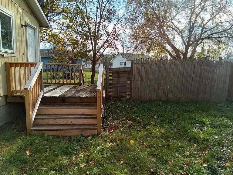 508 Harper St — Photo 4