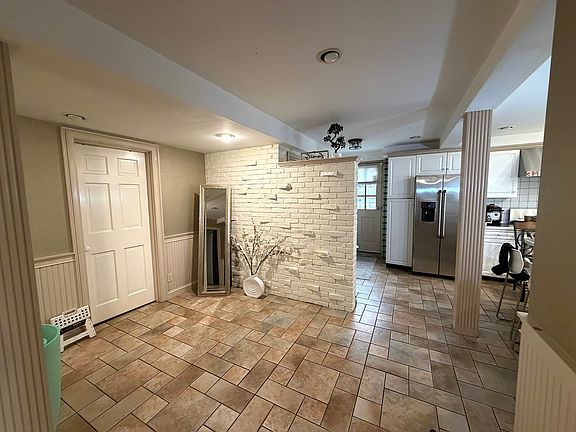 5th image of 73 Elsie St #2