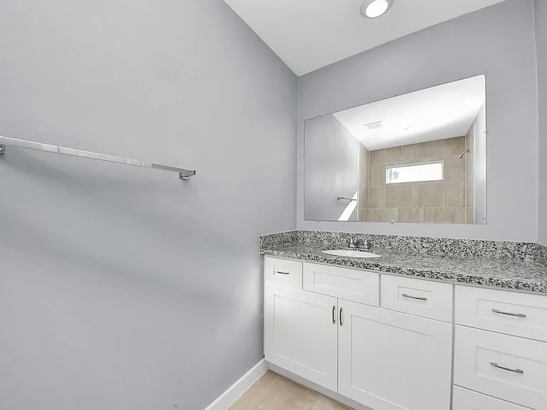 618 Maple Way #B — Photo 33
