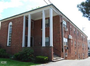 388 Courtland Ave APT 3A, Stamford, CT 06906