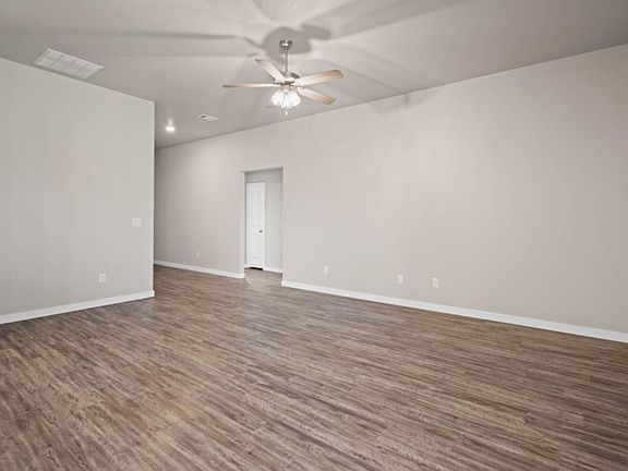 4th image of 3421 Bryan Ave