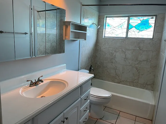 1601 Taylor Gaines St #B — Photo 6