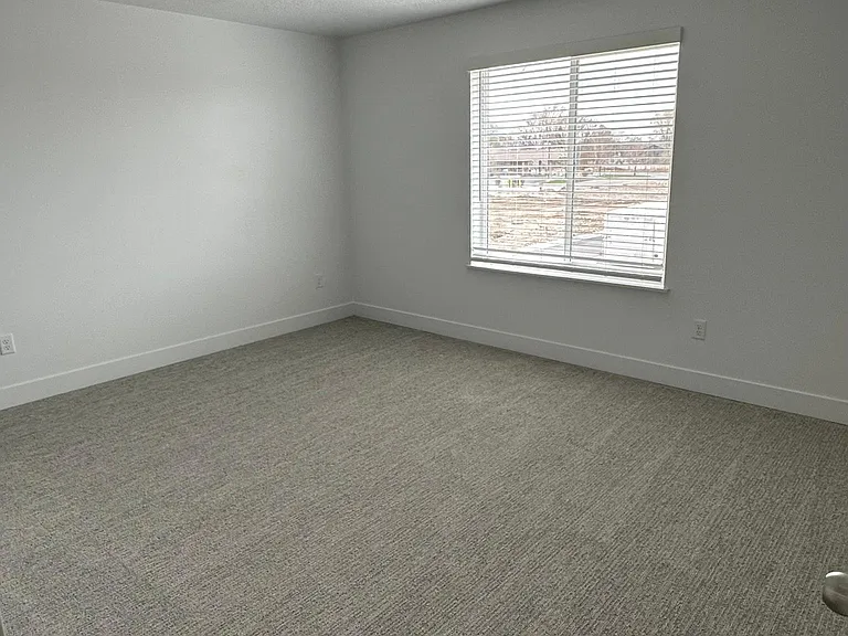 5365 Chert Ln — Photo 9