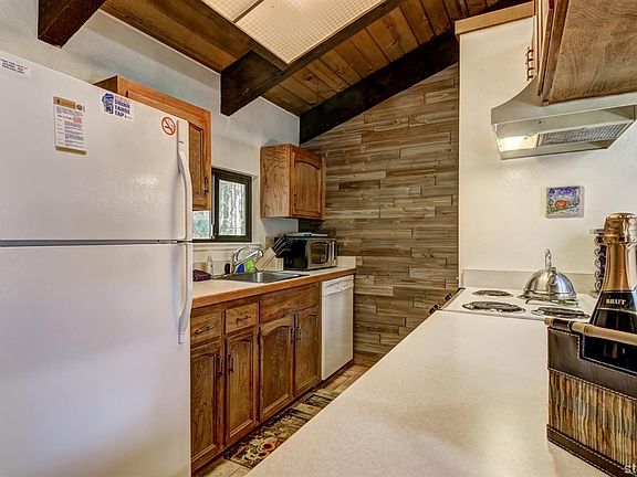 4th image of 1474 Keller Rd #23